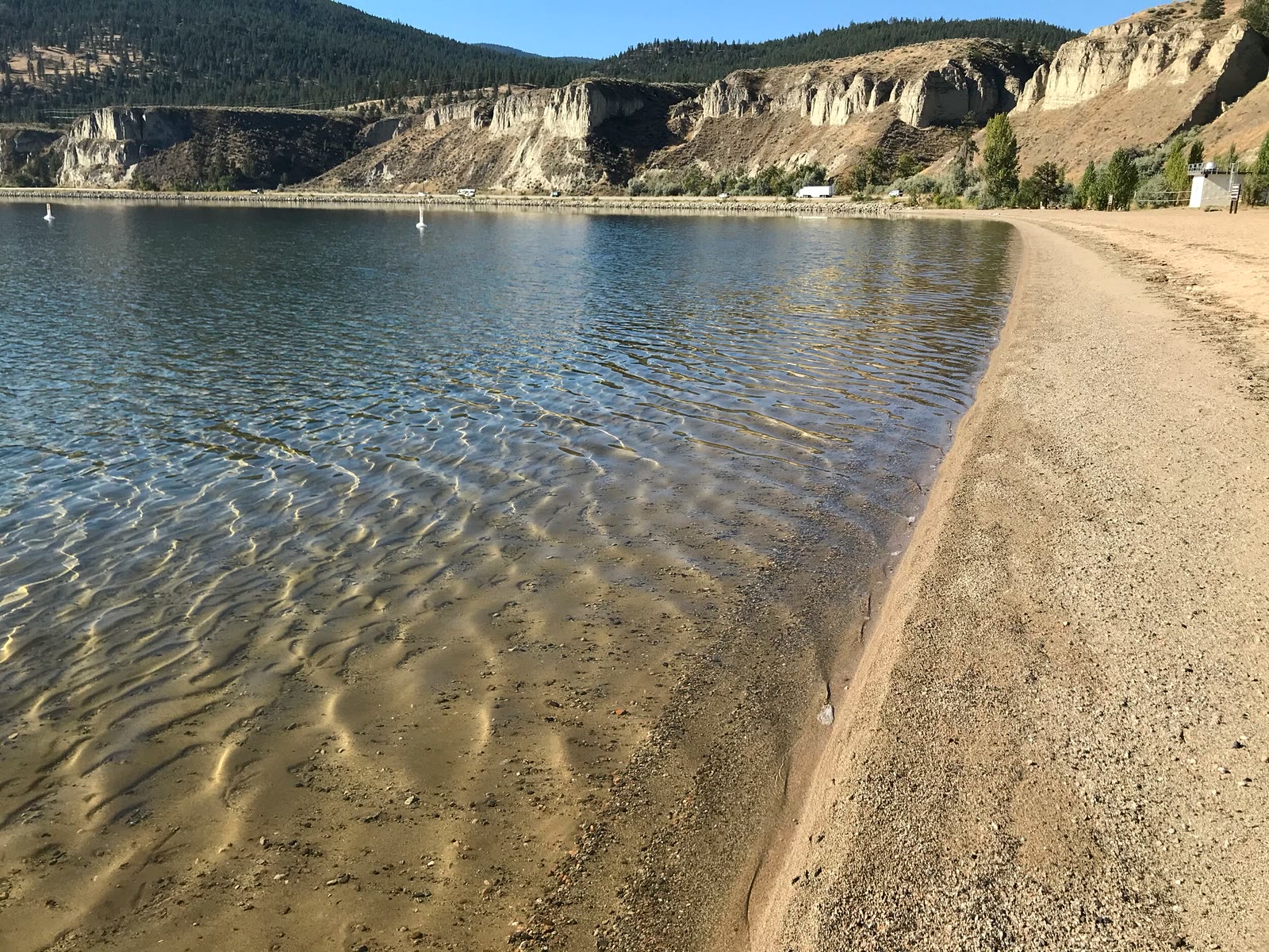 Sun-Oka Beach Provincial Park