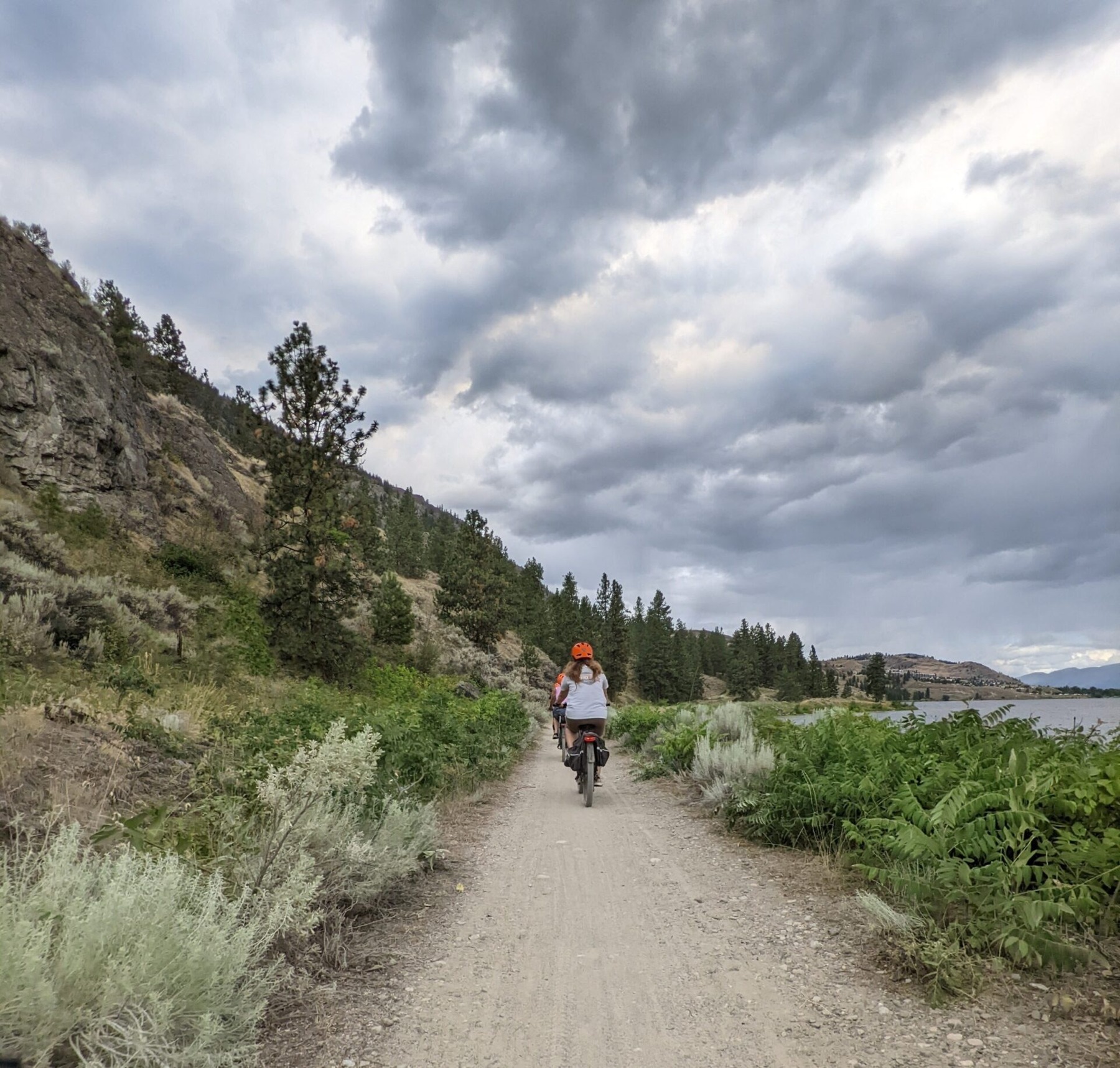 KVR Trail – Skaha Lake (Penticton to Okanagan Falls)