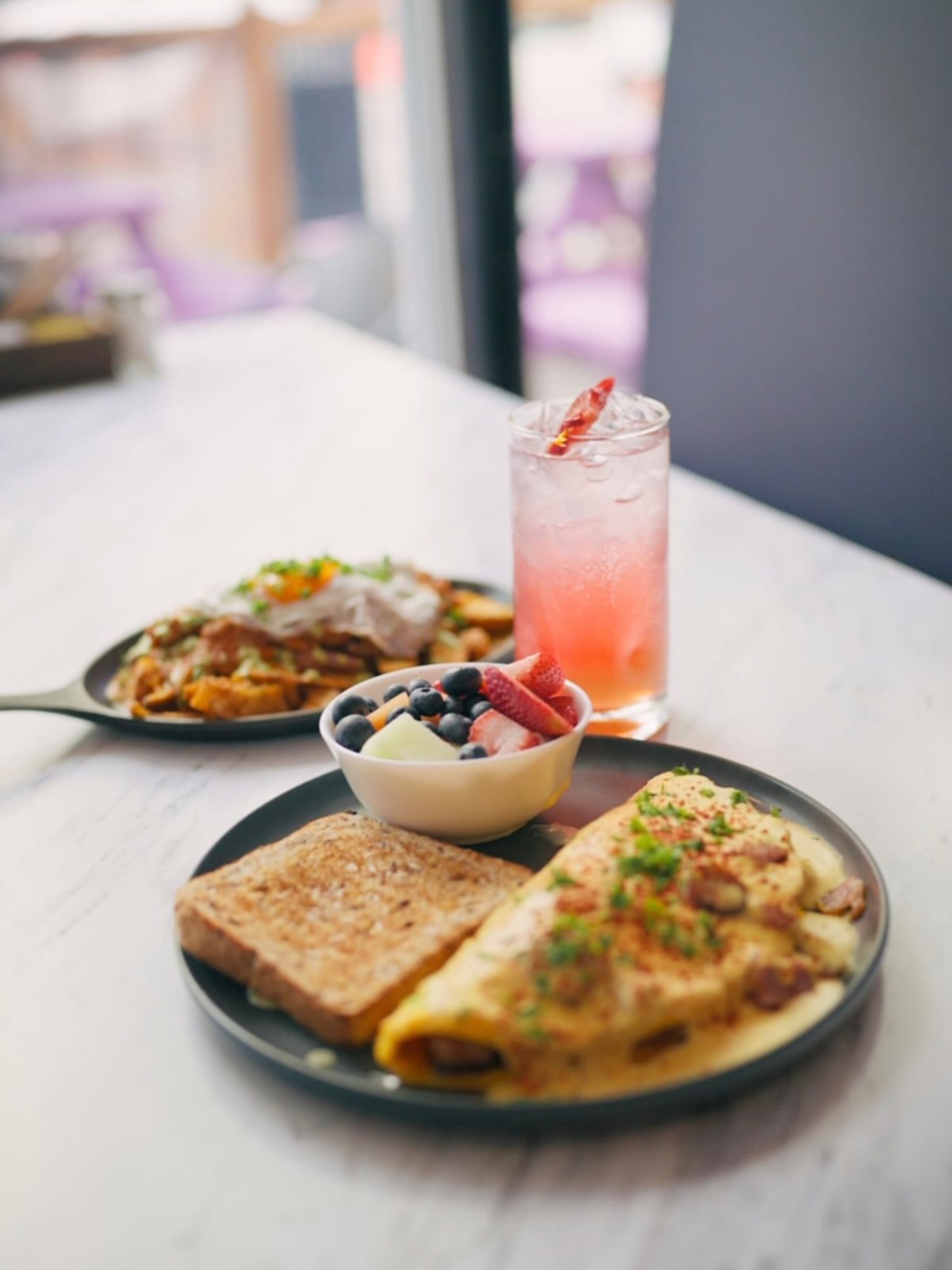 The Cozy Cafe + Bar (West Kelowna)