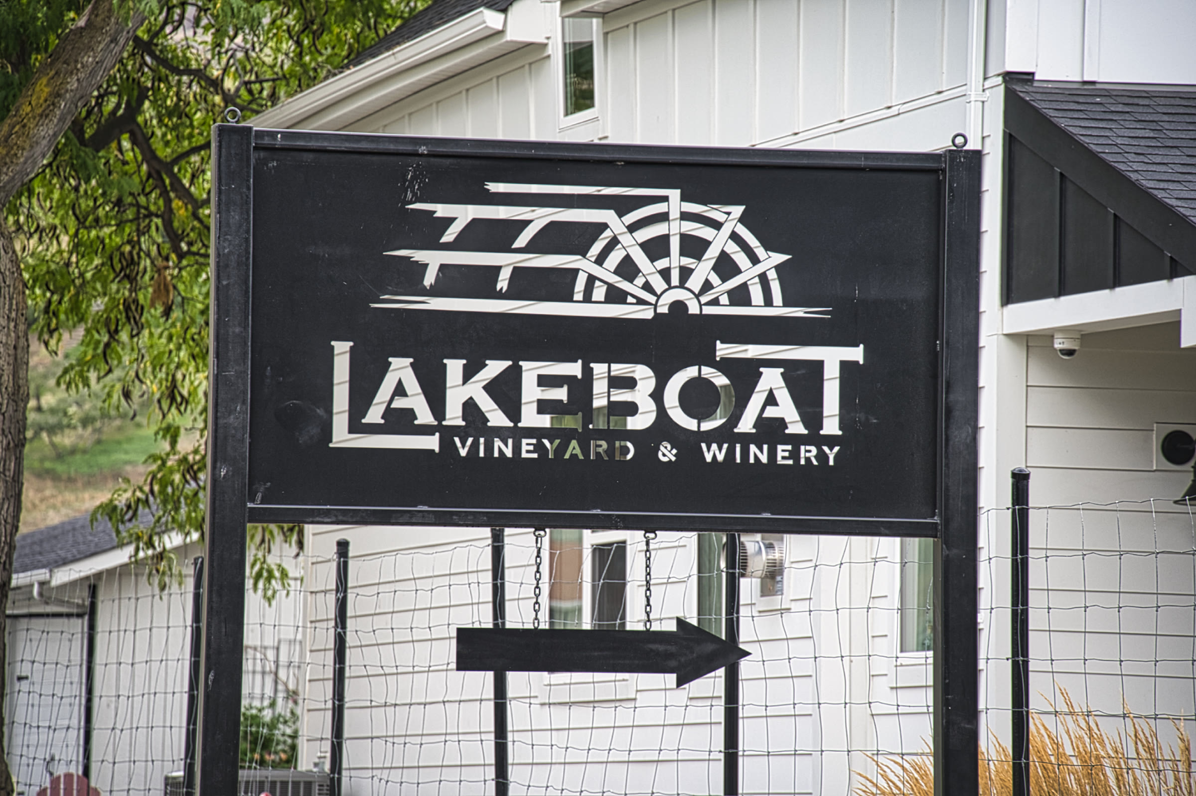 Lakeboat Vineyard & Winery – photo 4 of 4