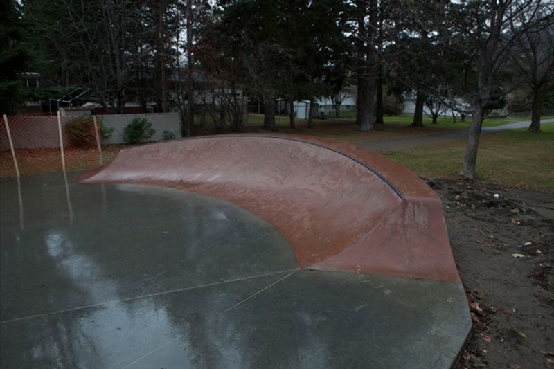 Lambly Park Skate Park & Courts