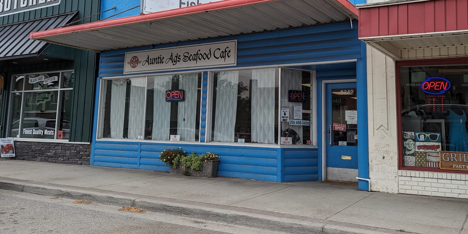 Auntie Ag's Seafood Cafe