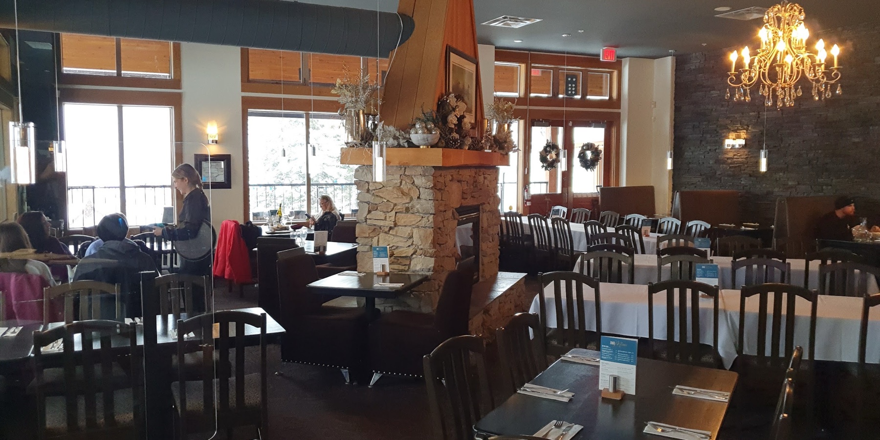 Black Diamond Bar & Grill