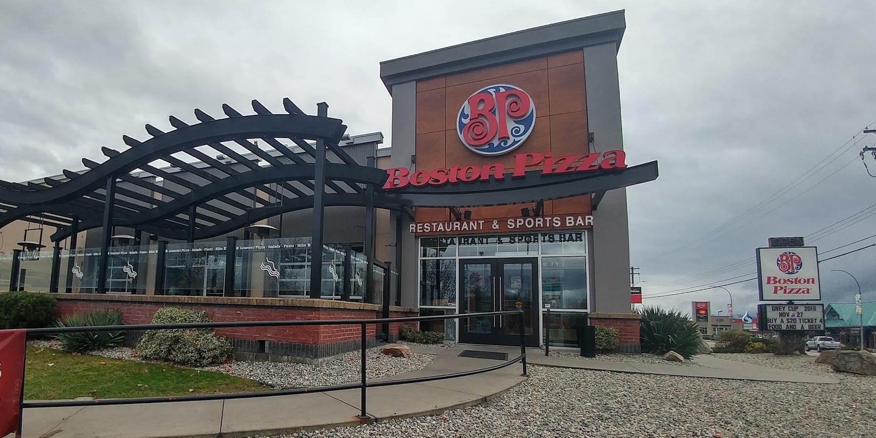 Boston Pizza Penticton