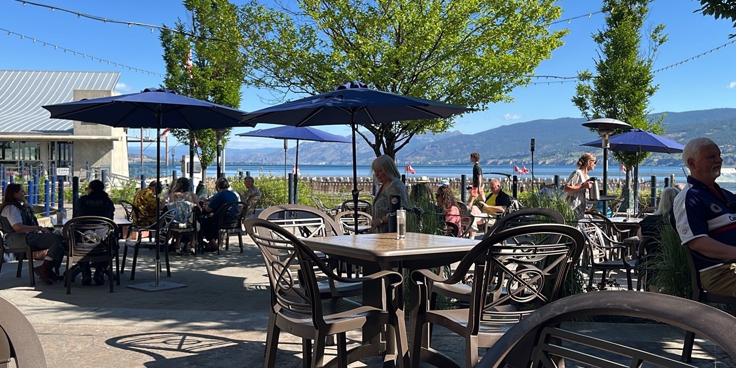 Bufflehead Café