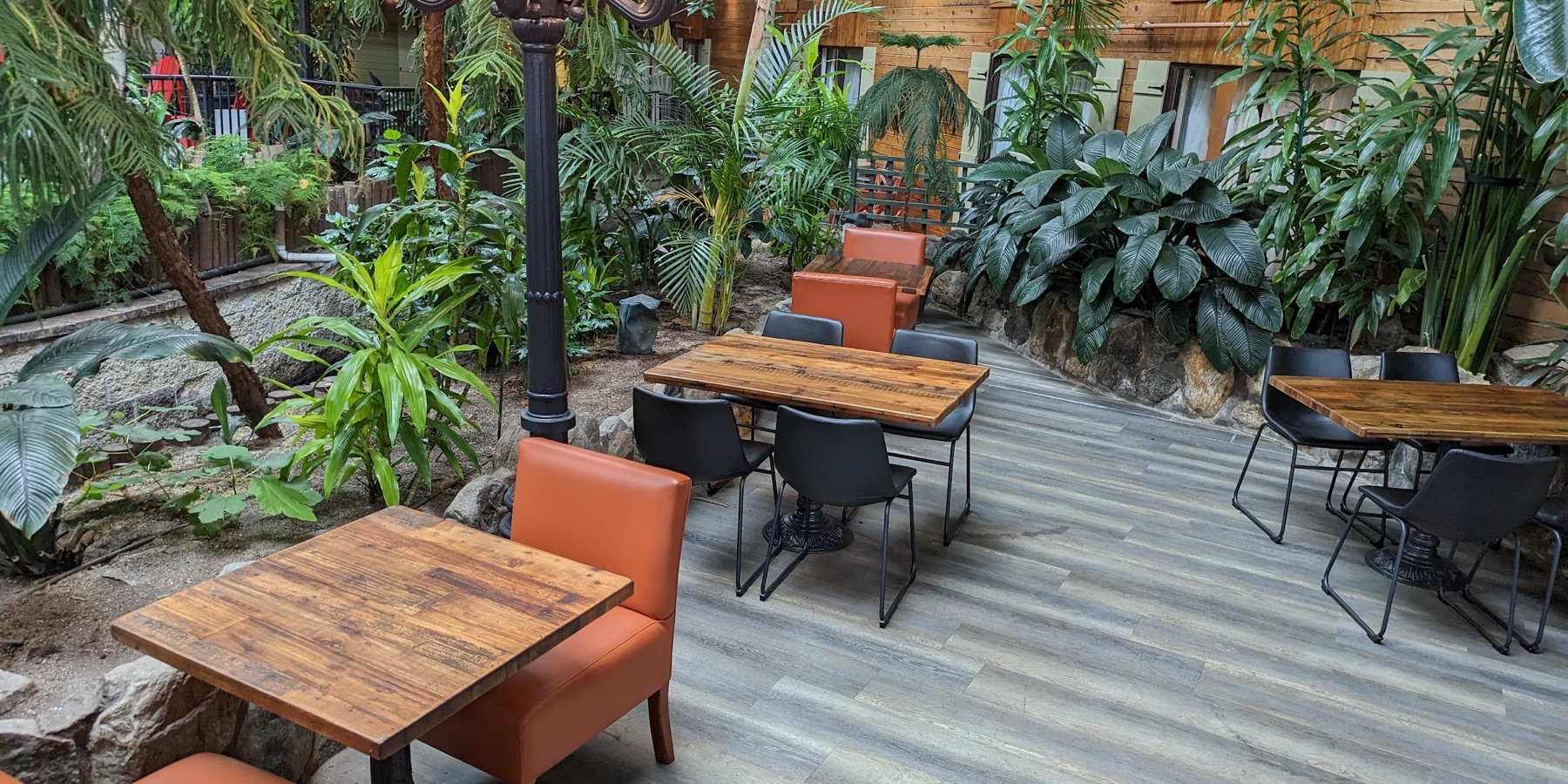 Cabana Bar + Kitchen