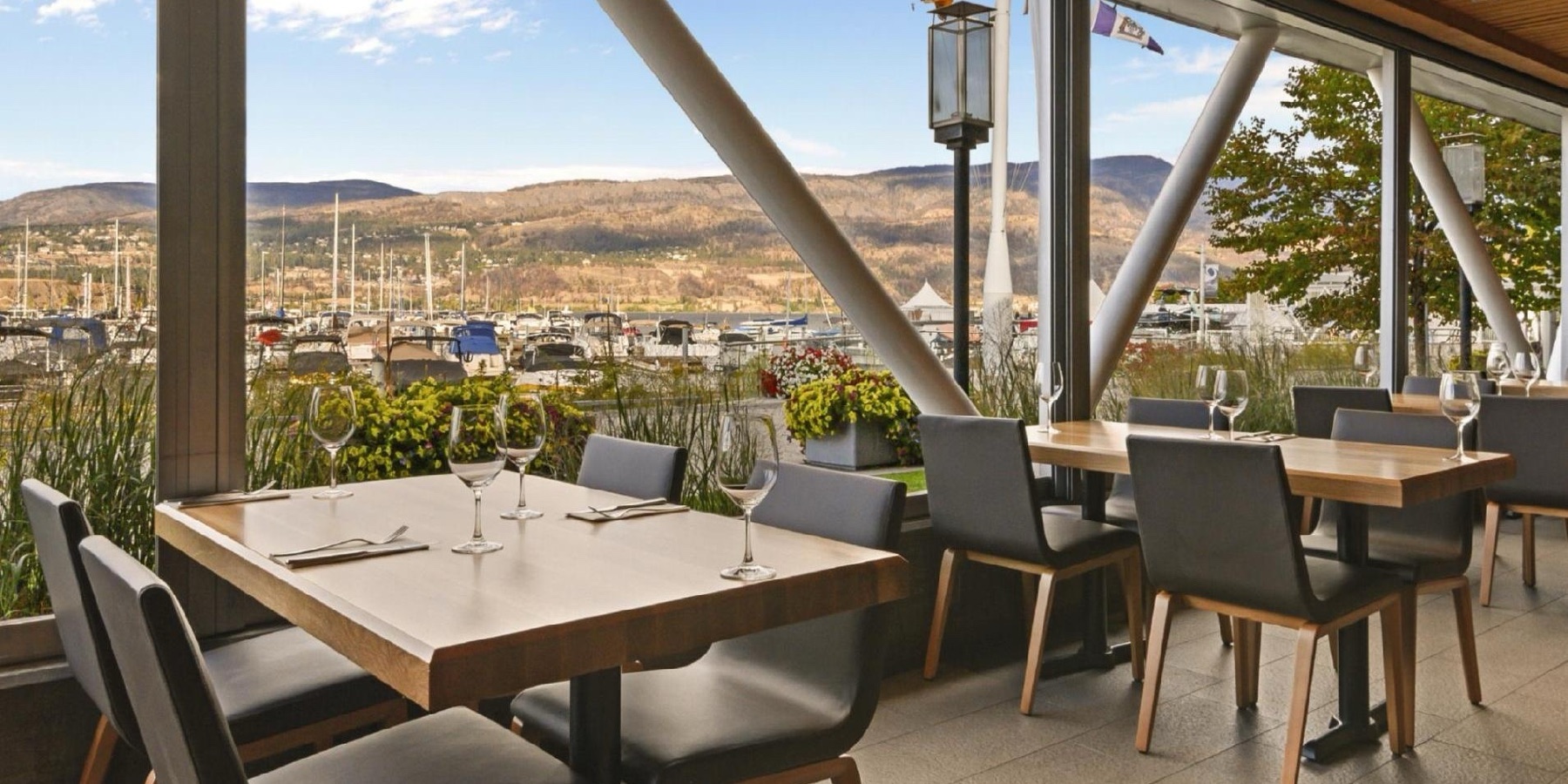 Cactus Club Café