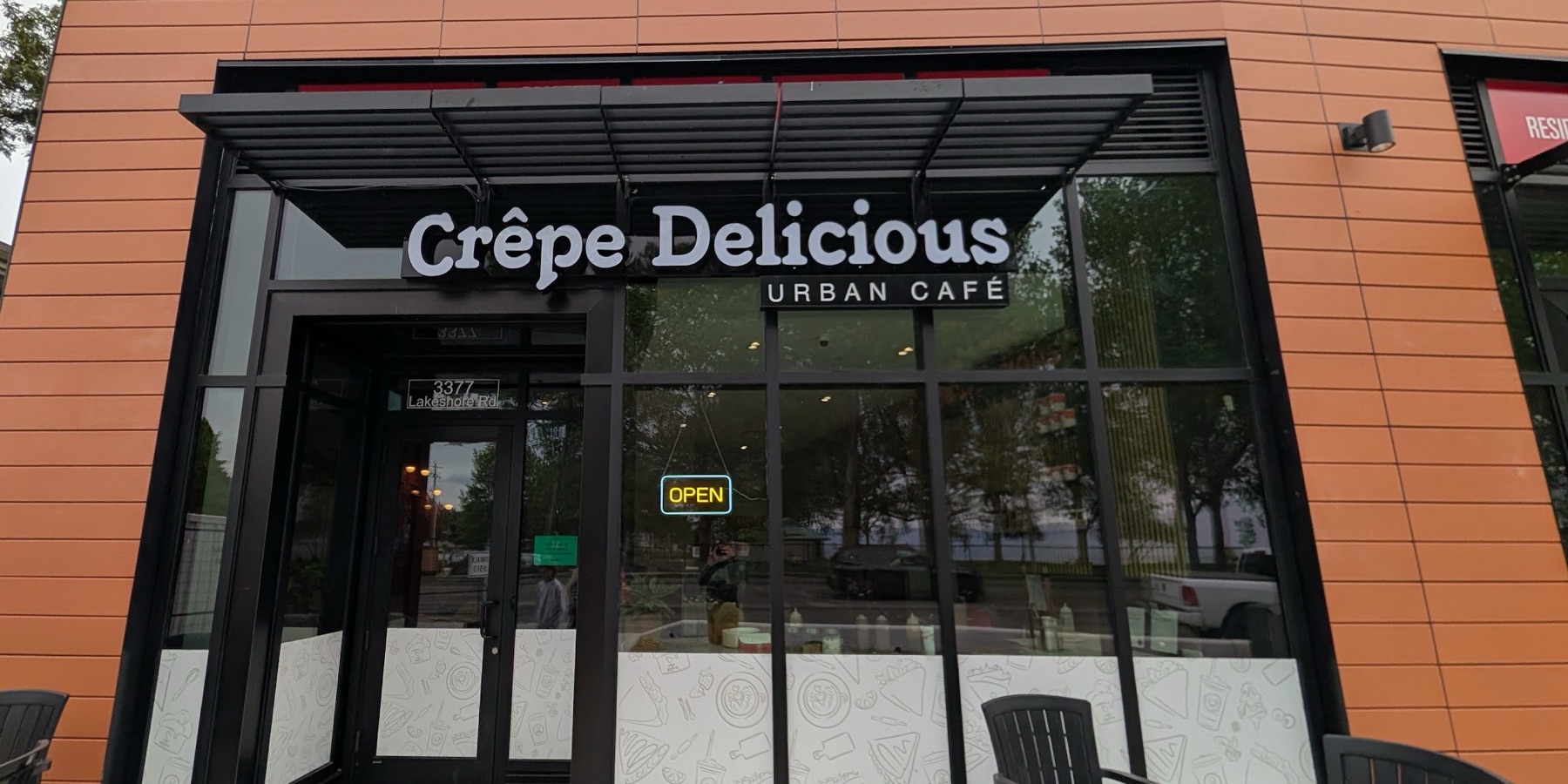 Crepe Delicious Urban Cafe