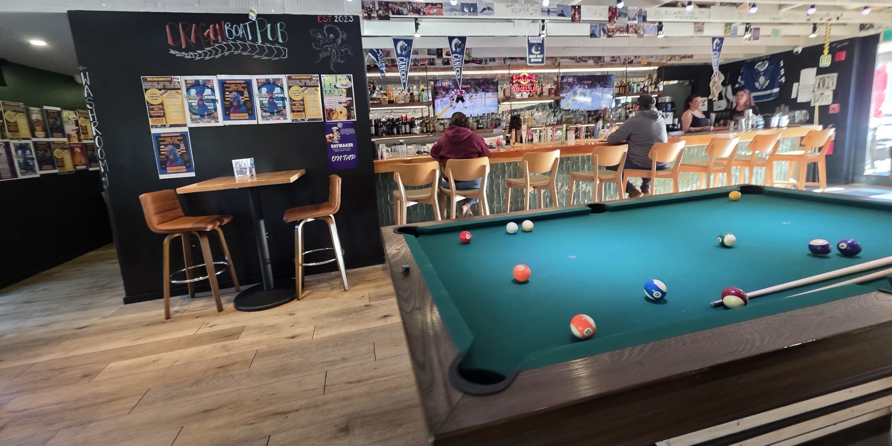 Dragonboat Pub