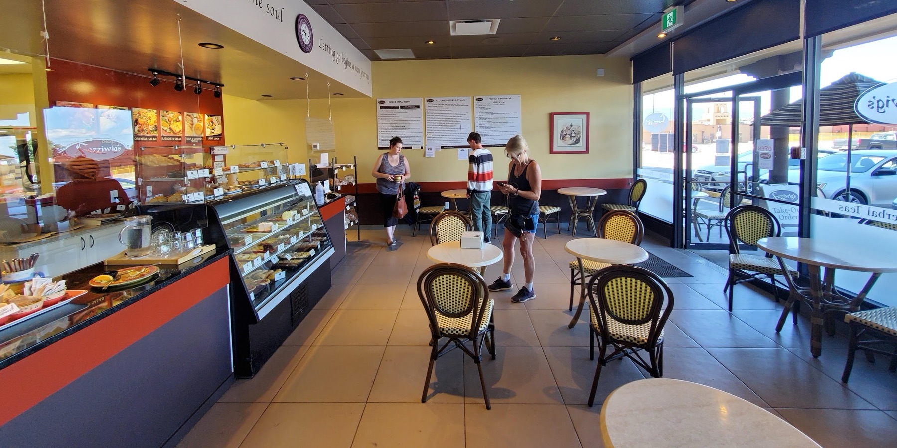 Fezziwig's Bakery-Cafe