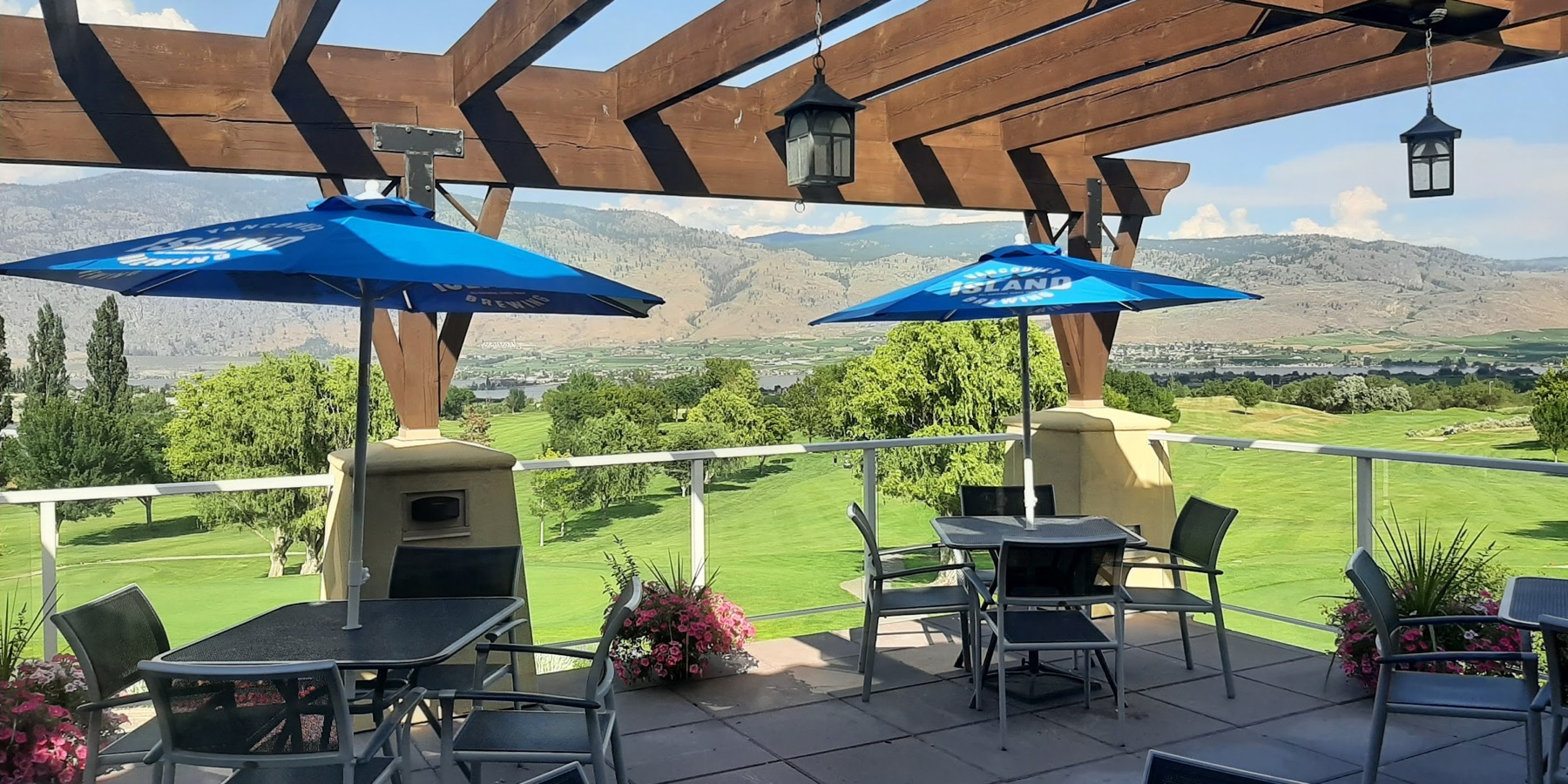 Greenside Bar & Grill