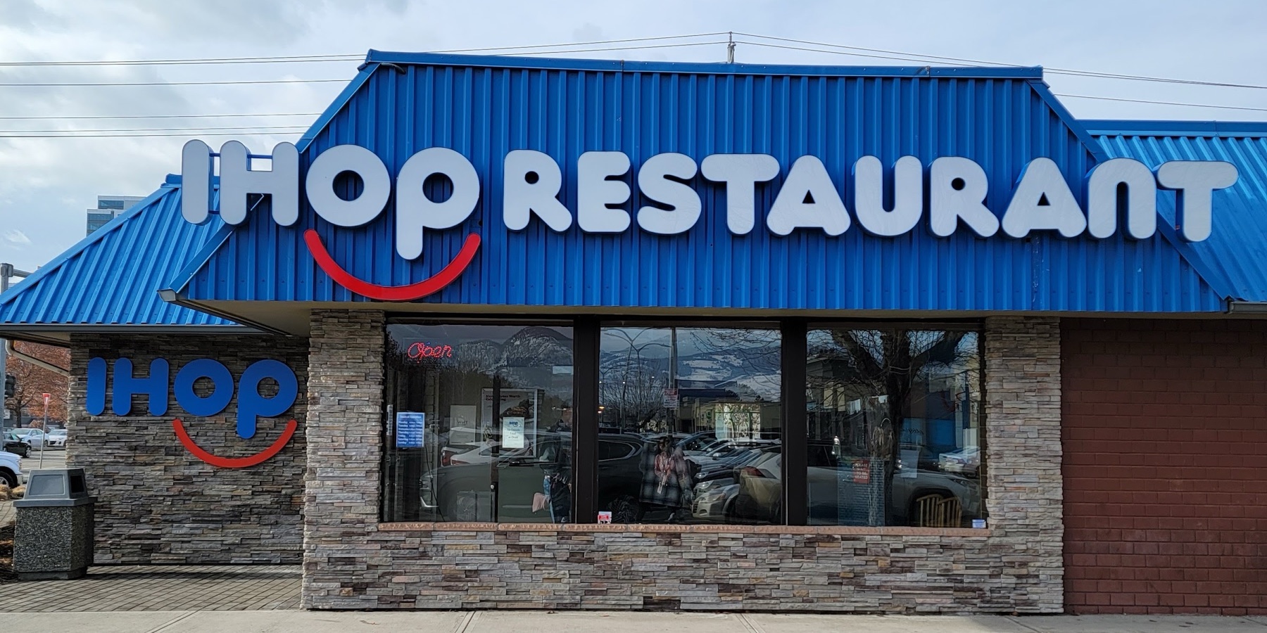 IHOP Kelowna