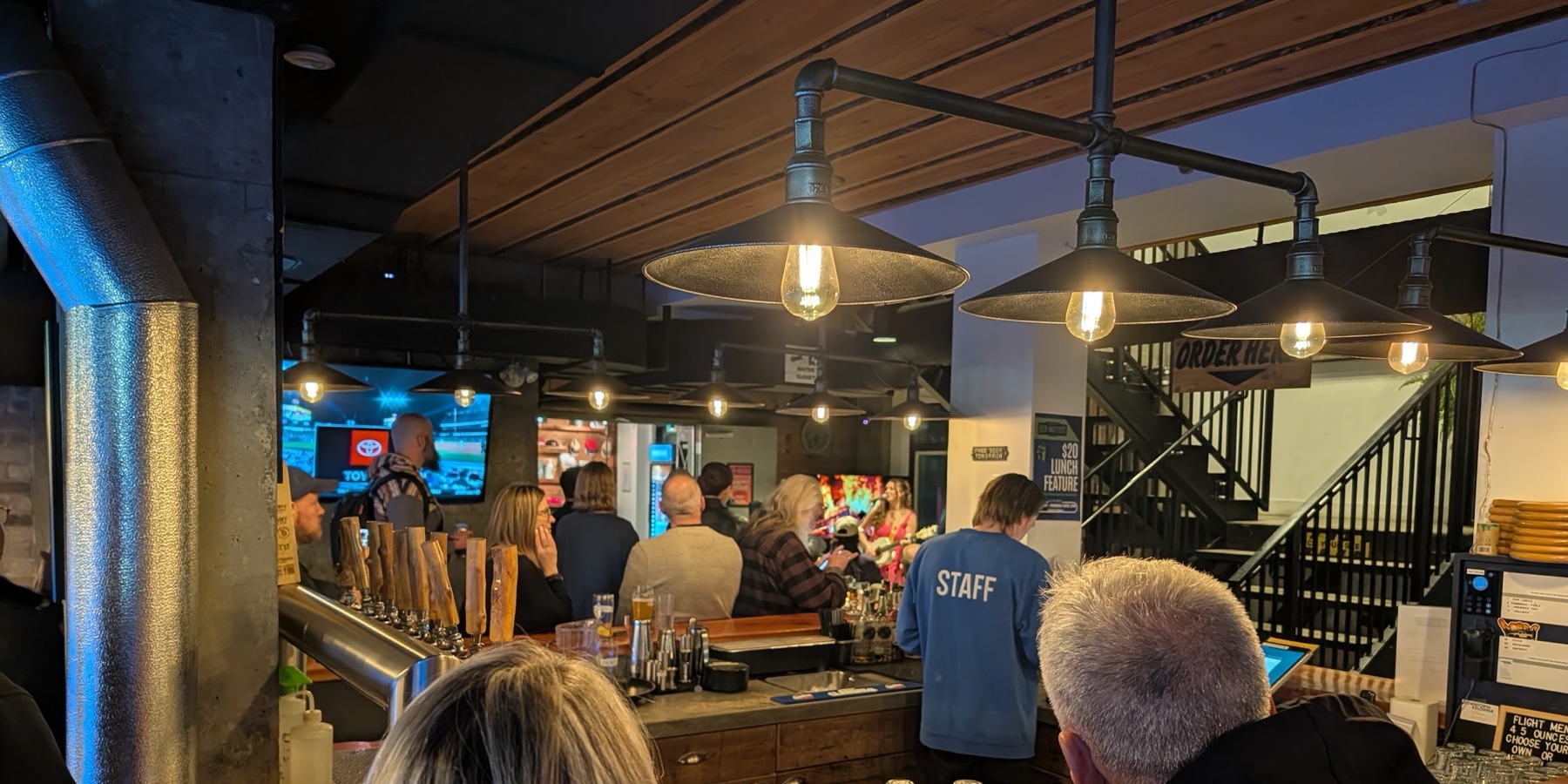 Kelowna Beer Institute