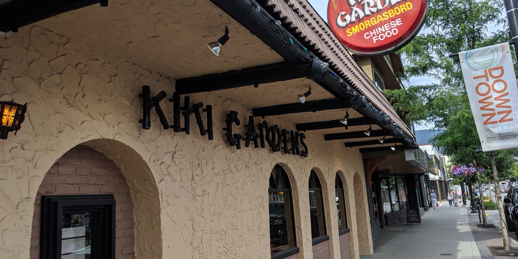 Kiki Gardens Restaurant