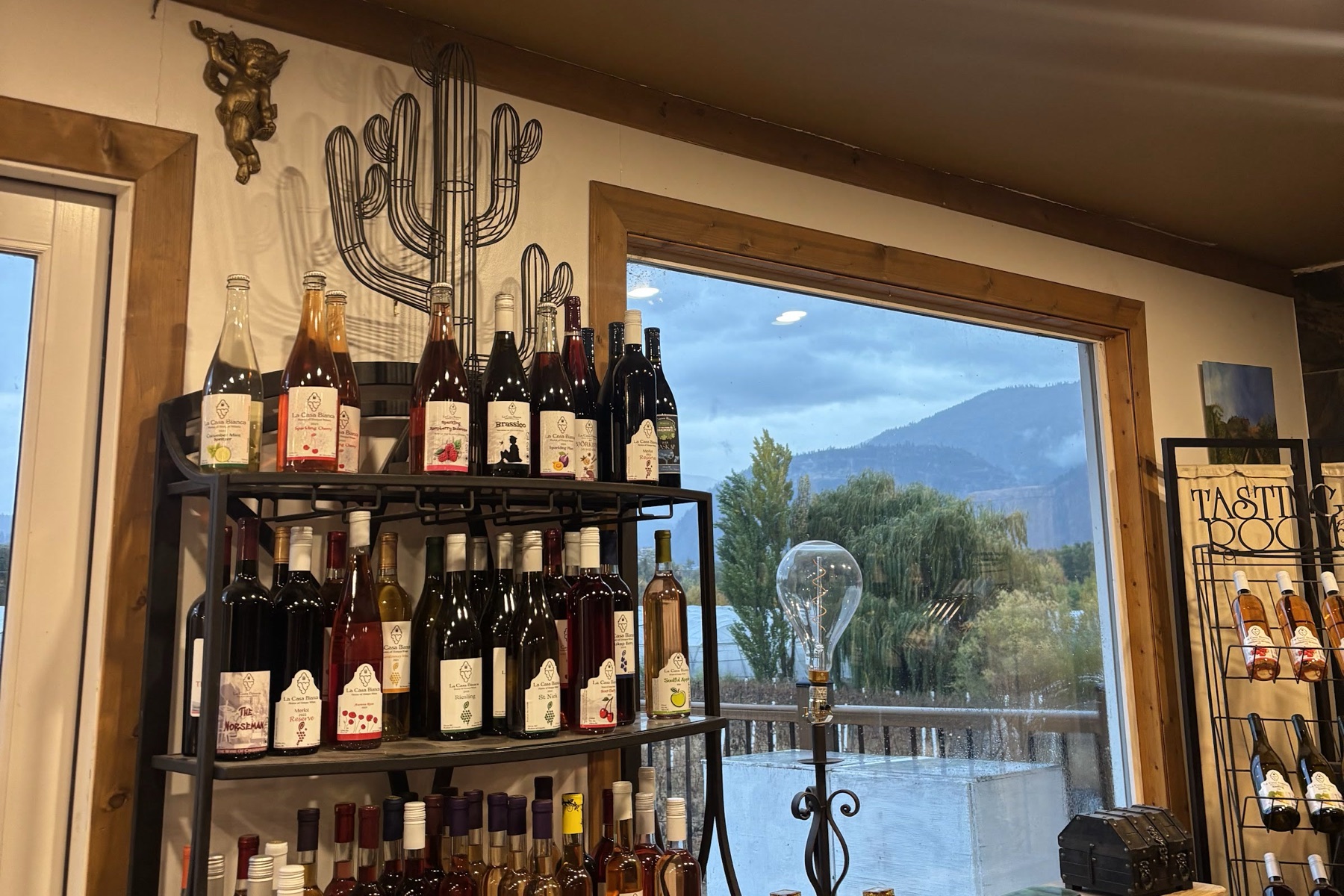 La Casa Bianca Winery