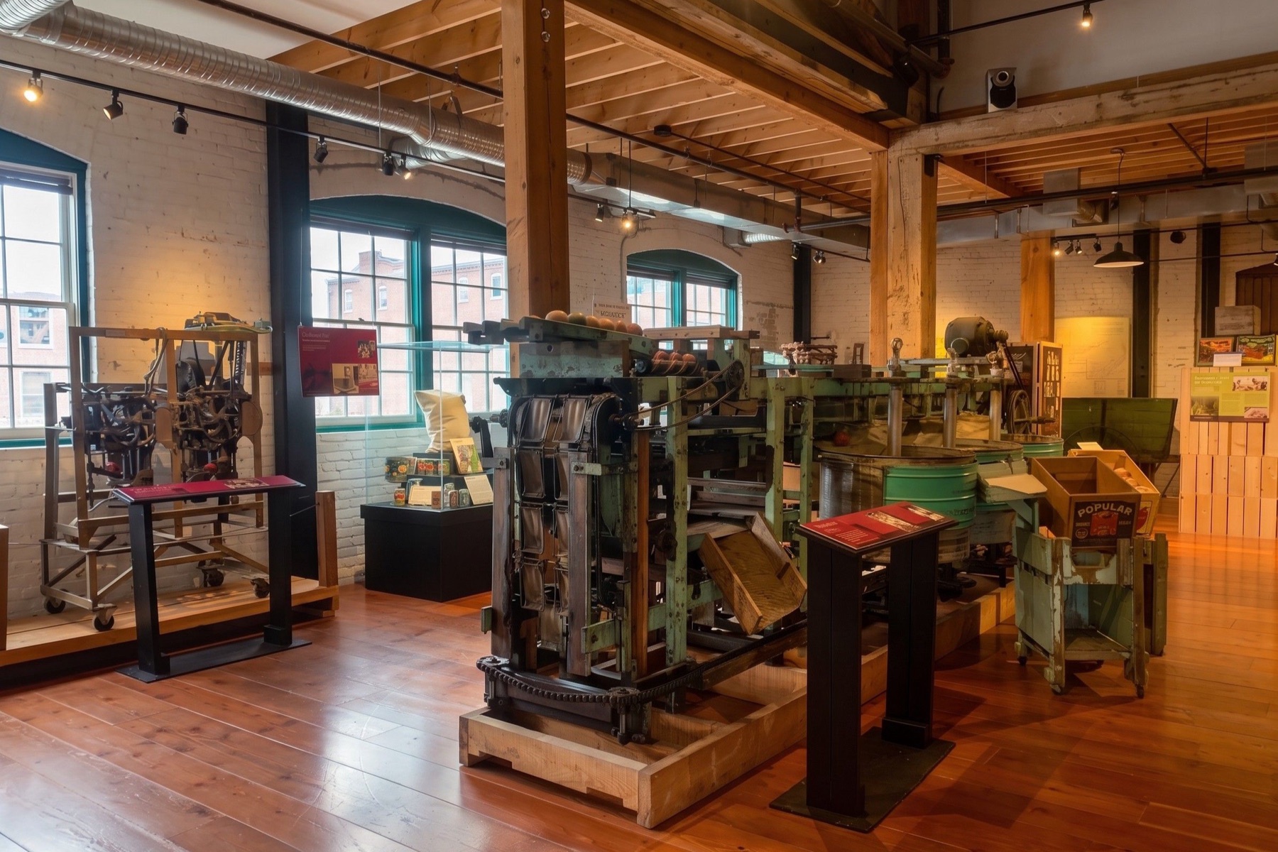 Okanagan Wine & Orchard Museum (Laurel Packinghouse)