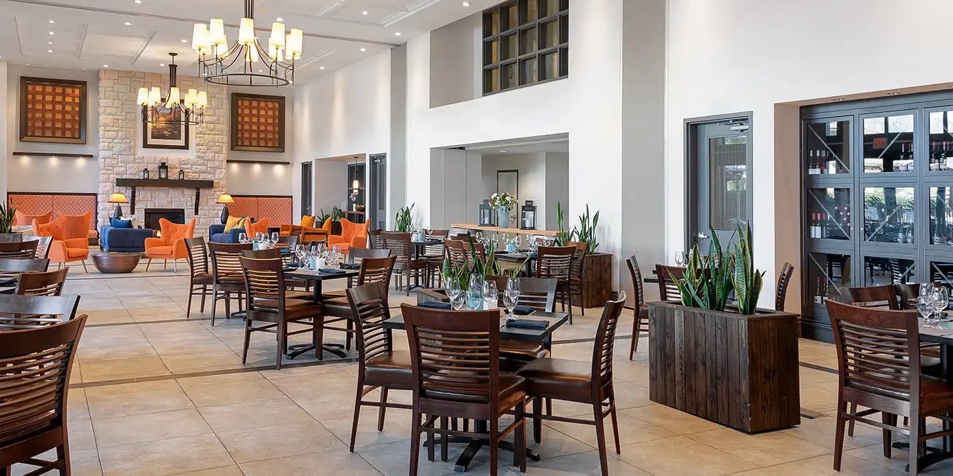 Pointe 49 Kitchen & Bar