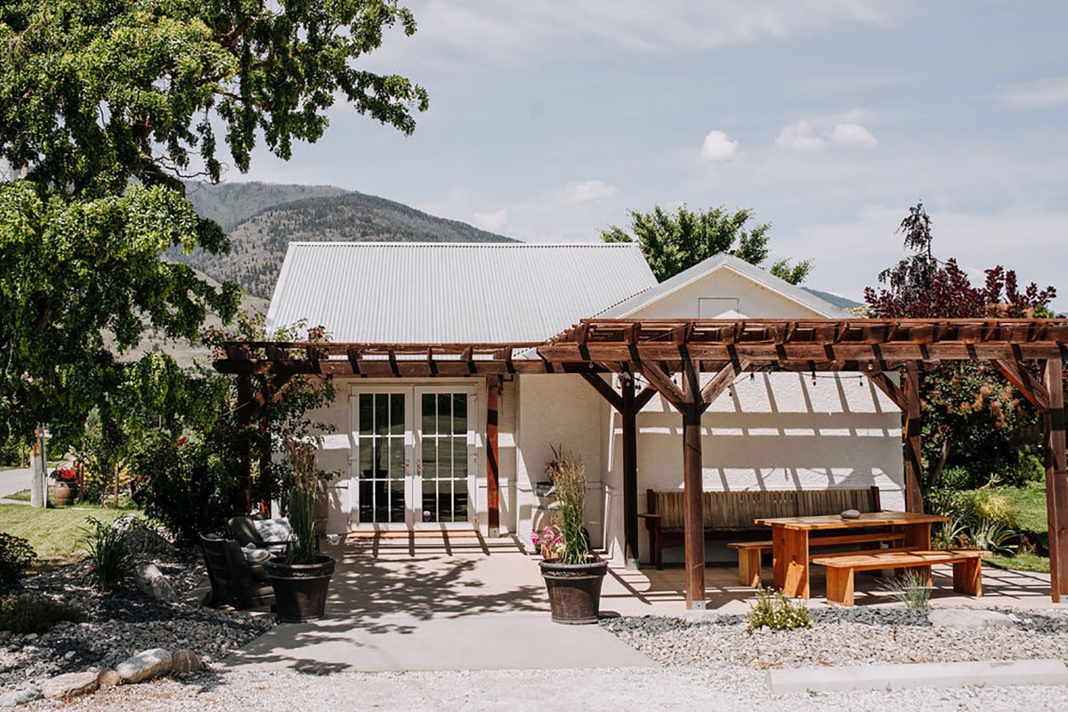 Stoneboat Vineyards