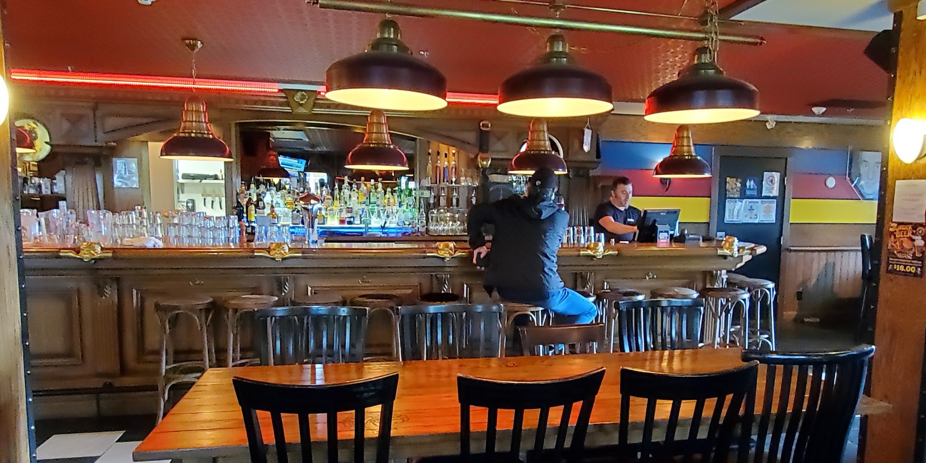 The Bulldog Grand Cafe Silver Star