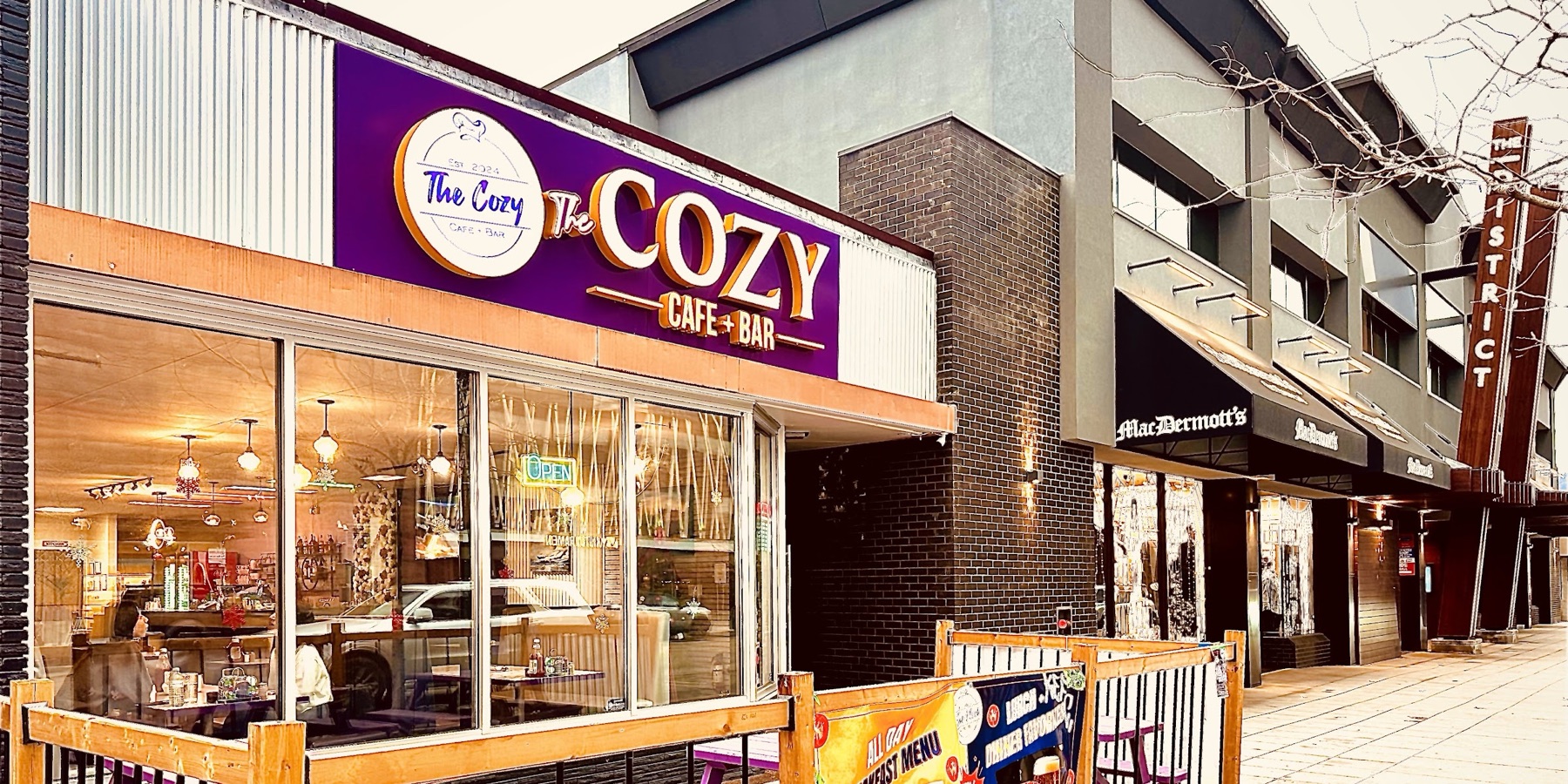 The Cozy Cafe + Bar (Downtown Kelowna)