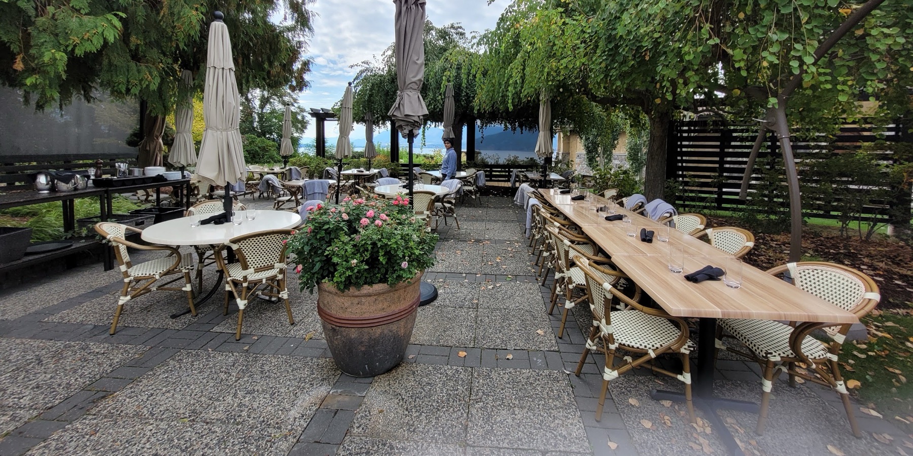 The Patio At Lake Breeze