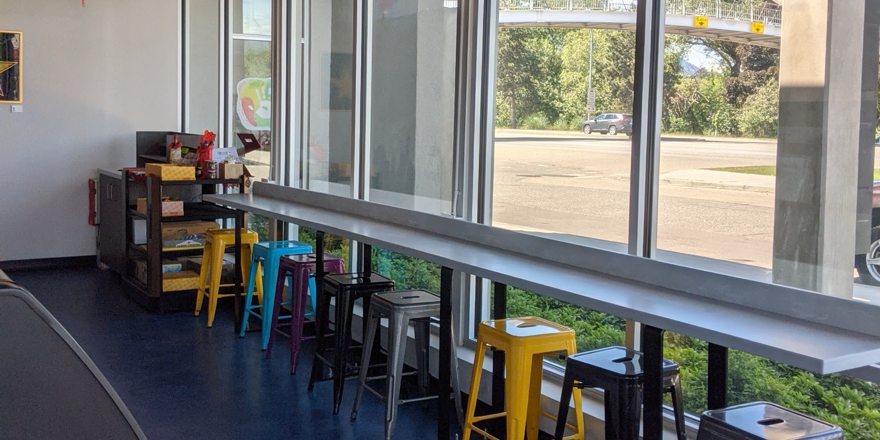 Yellow Star Snack House